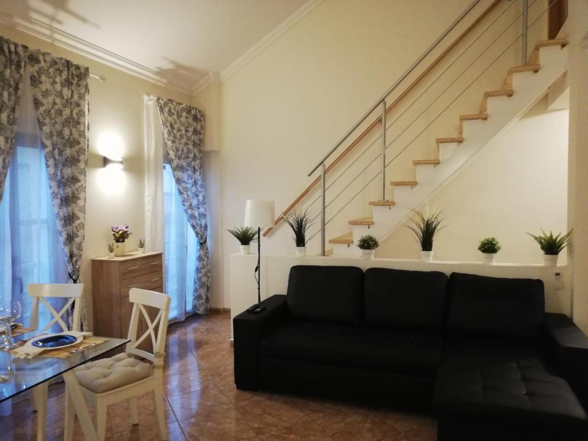 Guesthouse Milagre Centro ファロ エクステリア 写真