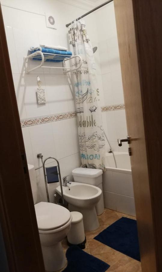 Guesthouse Milagre Centro ファロ エクステリア 写真