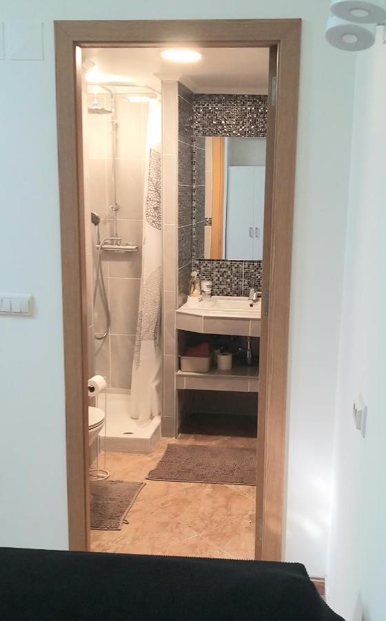 Guesthouse Milagre Centro ファロ エクステリア 写真