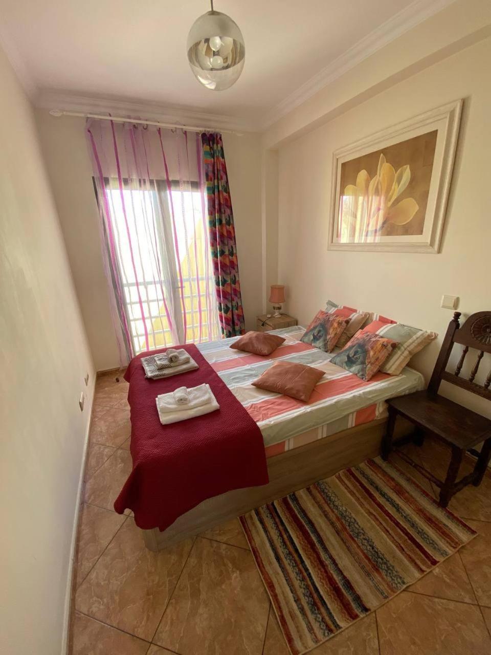Guesthouse Milagre Centro ファロ エクステリア 写真